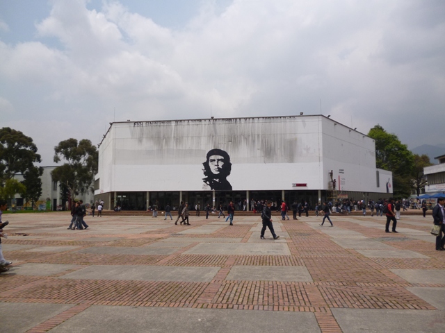 Der Plaza Che, diesmal ohne Graffiti