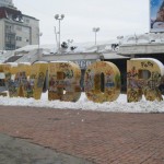 dieser Schriftzug steht für die Unabhängigkeit des Kosovo
