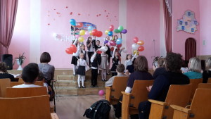 Bei der Aufführung zum Lehrertag.