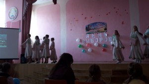 Konzert und Aufführung in der Aula.