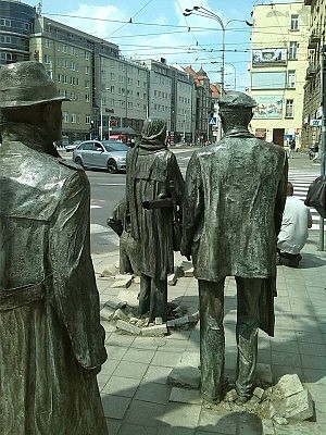 11291938_1090892687605659_2062143550_n