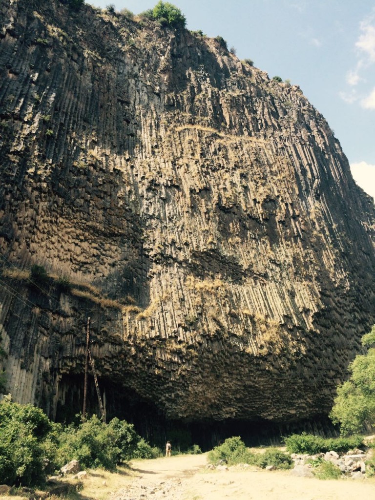 c255e9b4-e7ba-4e3d-95c2-5f75de782218