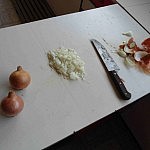 Zwiebeln schneiden Zwiebeln schneiden