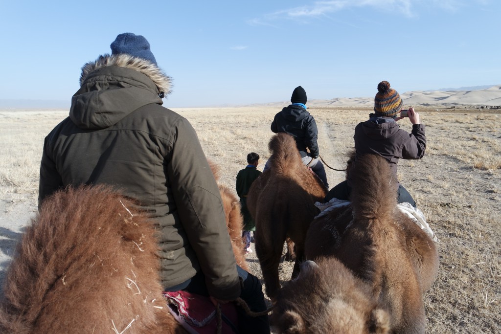 04_Beim Kamel-Reiten (1)