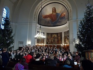 beim Weihnachtskonzert der Schule in der Kaarli-Kirche am letzten Tag vor den Weihnachtsferien