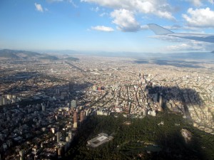 México City....so weit das Auge reicht Häuser, bis hoch in die Berge