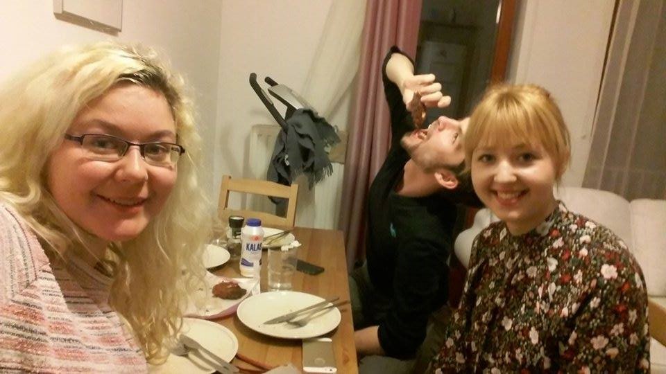 12804197_997786216959298_909819721_n