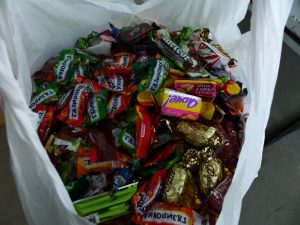 Ein Berg voller Süßigkeiten - das lässt nicht nur Kinderherzen höherschlagen :D