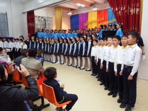 gemeinsames Lied aller Gruppen zum Schluss