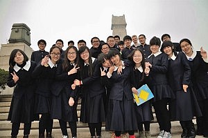 Gruppenfotos mit meinen Schülern in Nanjing. Und nein, ich wurde nicht in das Bild "gefotoshopt" 