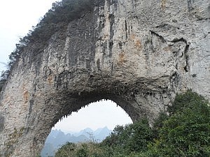 Freiluft-Tropfsteinhöhle