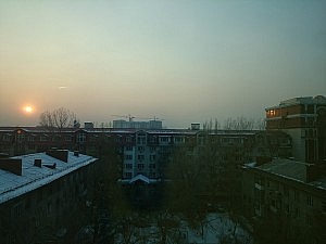 Almaty im Abendsmog