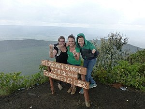 Johanna, Laura, Dani 