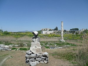 Die Reste des Artemis-Tempels