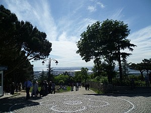 Einblicke: Vom Marmarameer den Bosporus entlang.