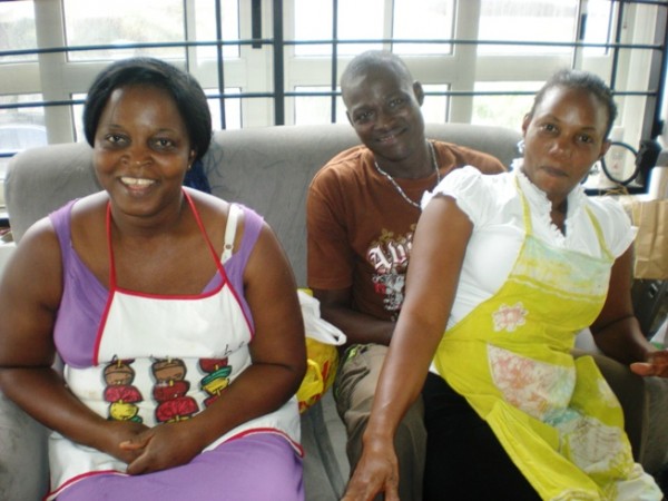 Gladice, Emma und Selina haben uns in der Küche geholfen