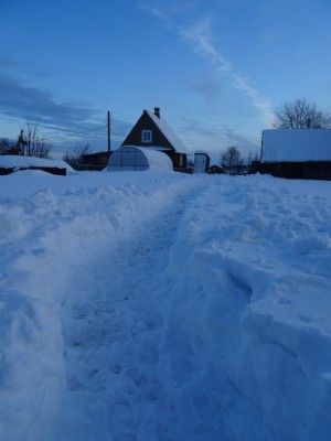 Der Weg vom Haus zur Banja