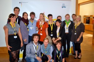 Janas Hasenhöhle im Auswärtigen Amt - Gruppenfoto mit den besten!