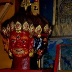 Maske im Tempel