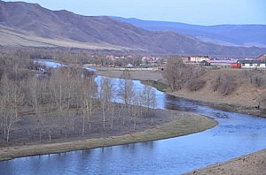 Das private Ger-Camp war am Fluss gelegen - ein traumhafter Anblick am Morgen