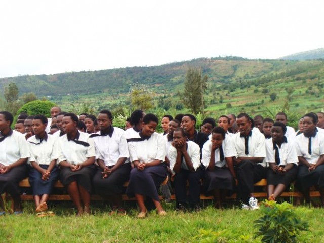 Twige! Let’s Learn Kinyarwanda! - Papillon Auf Ausflug Papillon Auf Ausflug