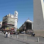 Im Herzen Buenos Aires am Fuße des Obelisken