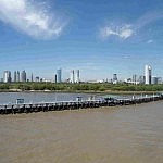 Buenos Aires vom Rio de la Plata aus gesehen