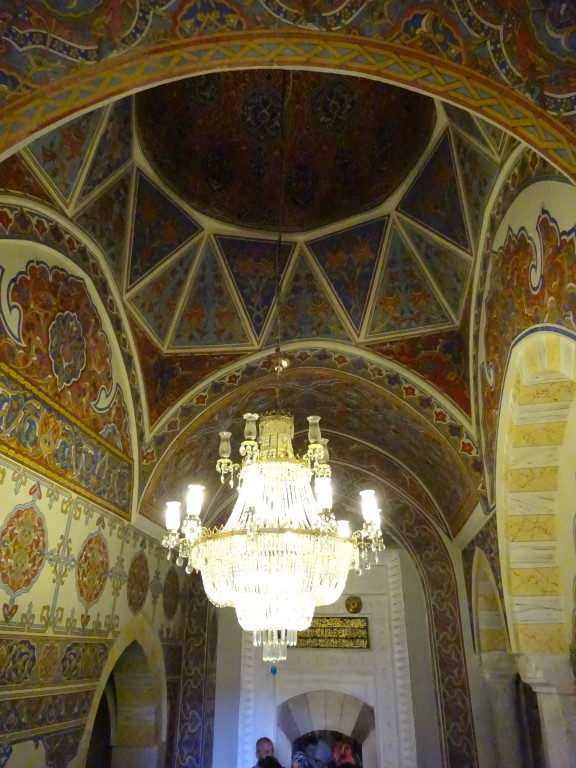 Im Mausoleum von Hacı Bektaş, einem bedeutenden alevitischen Mystiker