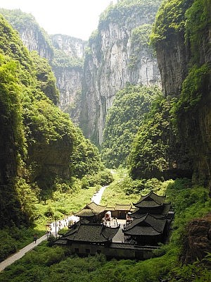 ich muss zugeben... das Ganze sieht hier idyllischer aus als es wirklich war. Es gab doch einige Touristengruppen, aber schön war's trotzdem