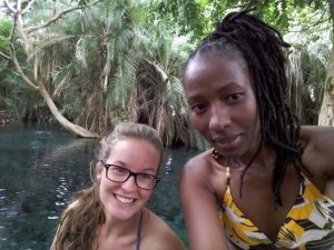 Das ist übrigens Dorcas, meine Kollegin :)