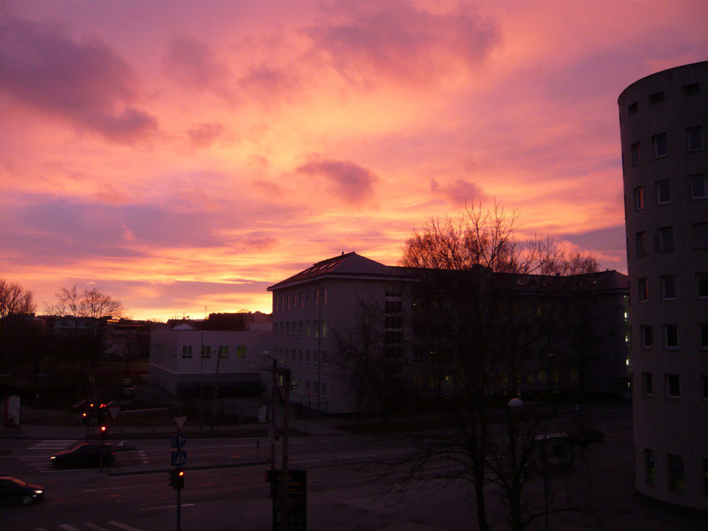 Sonnenuntergang über meiner Schule, heute gegen 3 Uhr