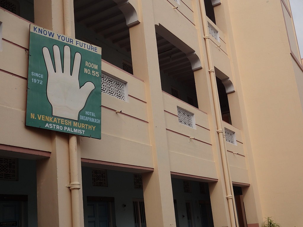 Wahrsager! Im Hotel!