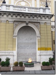 2 Sarajevo (2) ewiges Feuer